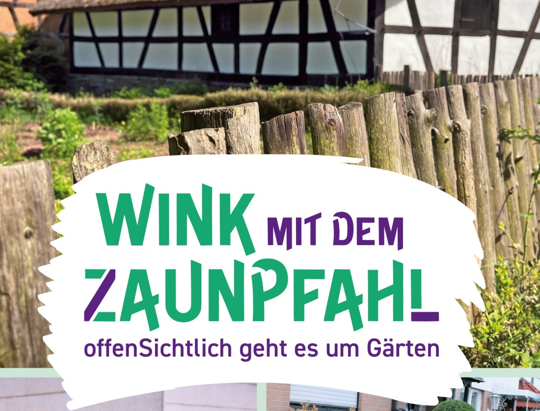 Fotocollage mit Fachwerkhaus in einem Garten, Frau vor einem großen Blumenkübel mit rosa Blumen und einem Steingarten, darüber der Ausstellungstitel